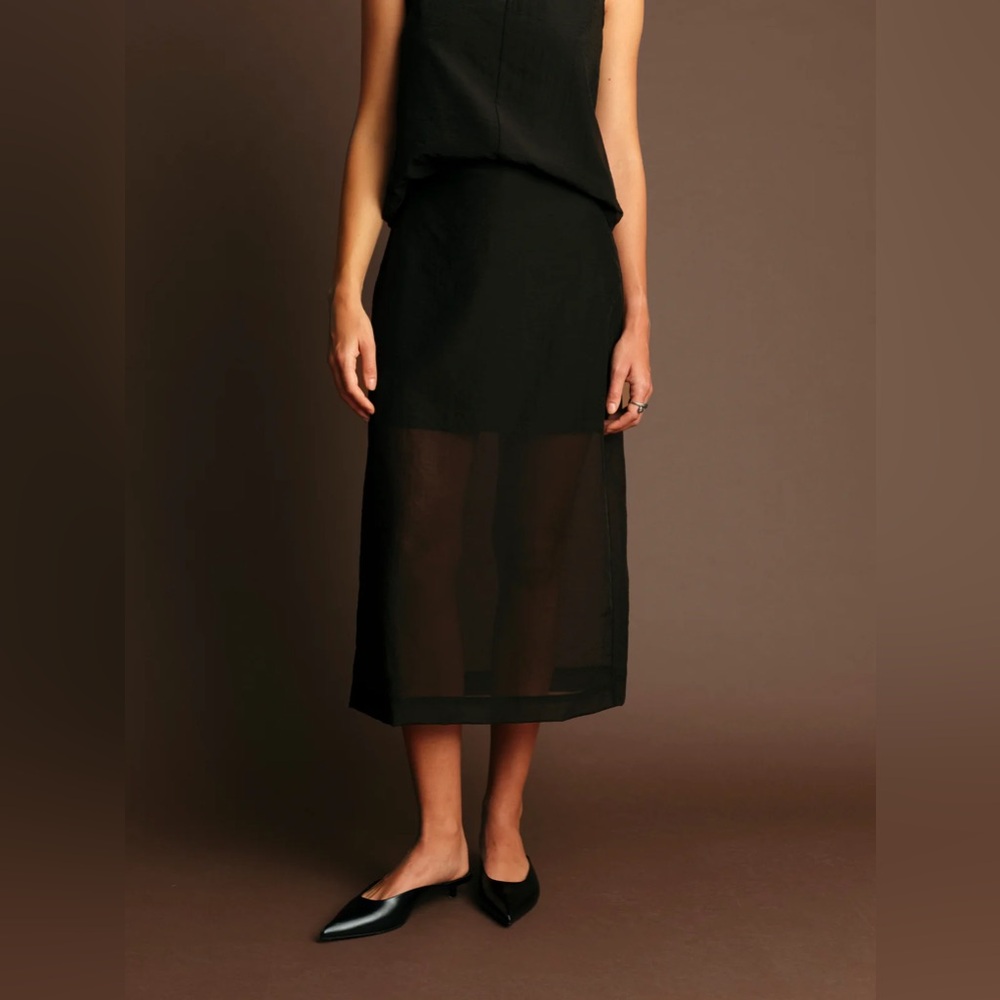 HUGH SHEER SKIRT - Picture 4 of 6
